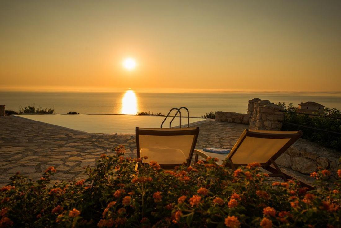 Вилла Vilotel Luxury Villaszakynthos Devito Villa 3 Bed Agios Nikolaos